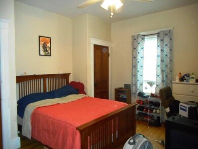 11 Derby St, Worcester, MA 01604 - photo 4