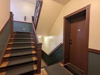 6814 N Ashland Blvd unit 1C, Chicago, IL 60626 - photo 4