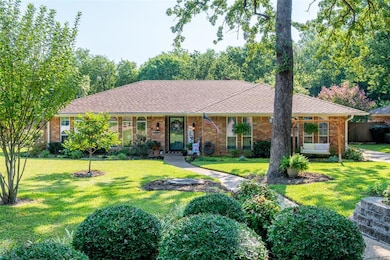 612 Royal Ridge Dr, Denison, TX 75020 - photo 2