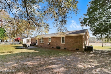 1708 Strawberry Branch Rd, Kinston, NC 28501 - photo 5
