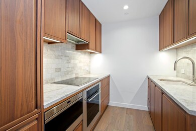 30 E 31st St unit 8B, New York, NY 10016 - photo 4