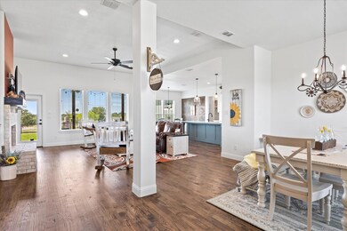 401 Sharla Smelley, Weatherford, TX 76088 - photo 4