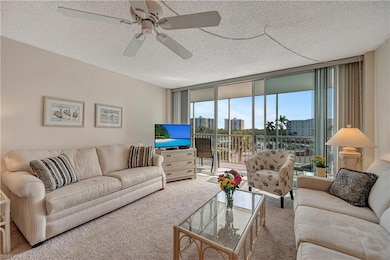 5 Bluebill Ave unit 412, Naples, FL 34108 - photo 5