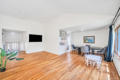 710 Fishermans Rd, Baldwin, NY 11510 - photo 4