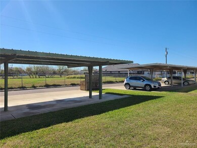 1316 Acme Ln unit B, Edinburg, TX 78541 - photo 3