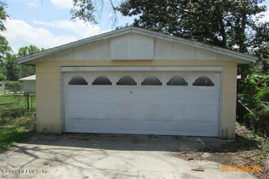 6838 Alcona Ct, Jacksonville, FL 32244 - photo 4