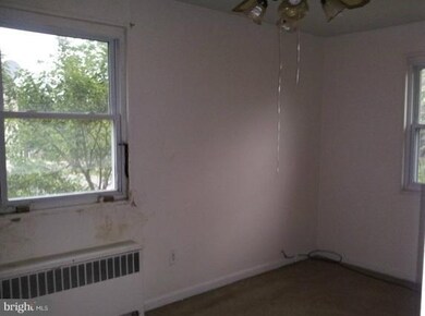 7962 Riggs Rd, Hyattsville, MD 20783 - photo 4