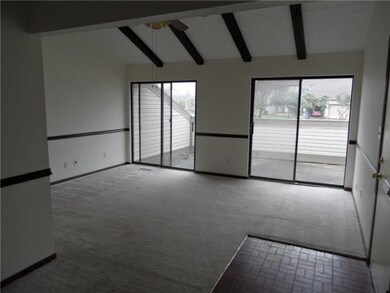 861 Westbury Ln S unit D, Columbus, OH 43228 - photo 6