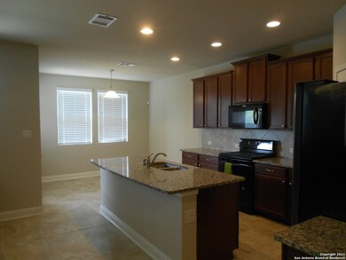 8820 Straight Oaks, San Antonio, TX 78254 - photo 4