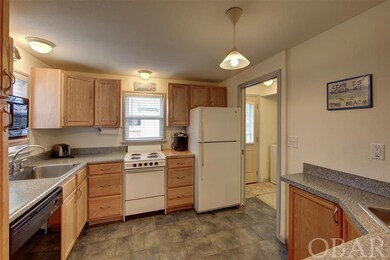 100 Carlow Ave, Kill Devil Hills, NC 27948 - photo 7