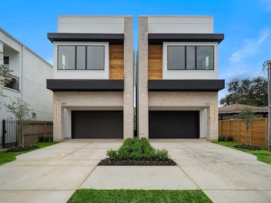 Located in an unbeatable part of the Heights, one