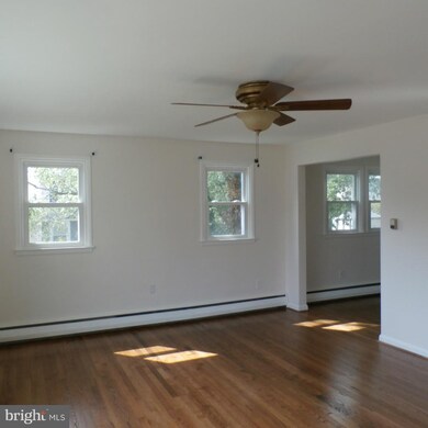5909 Charles St, Gwynn Oak, MD 21207 - photo 4