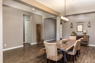 2854-E-Sunflower-Drive-7