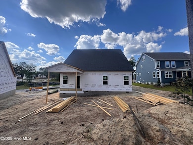 653 Watauga Ln unit 579, Aberdeen, NC 28315 - photo 5