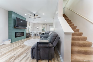 132 Crystal Wood, Howell, MI 48843 - photo 4