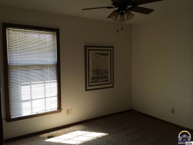 2506 SW Arrowhead Rd, Topeka, KS 66614 - photo 6