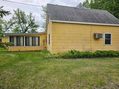 212 Huntsinger Ave, Park Rapids, MN 56470 - photo 7