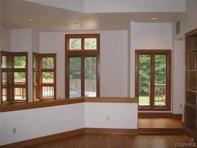 11308 Cloverhill Dr, Ashland, VA 23005 - photo 5