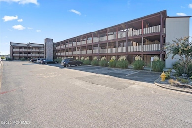 02-SMV_77EWaterSt-02