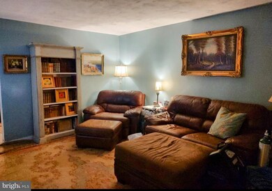 420 Lafayette Ave, Catonsville, MD 21228 - photo 4