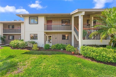 1600 NE Dixie Hwy unit 10-205, Jensen Beach, FL 34957 - photo 5