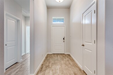 8900 Trumpeter Ln, Fort Worth, TX 76131 - photo 3