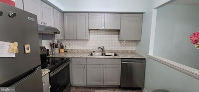 Altemus Farms unit GG5, Brookhaven, PA 19015 - photo 3