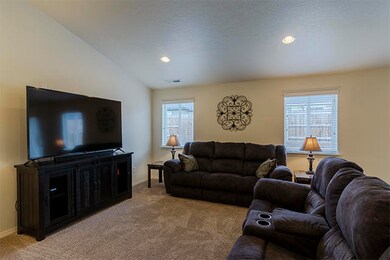 3542 SW Pumice Place, Redmond, OR 97756 - photo 4