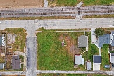 702 - 708 W Front St, Buffalo, IA 52728 - photo 6