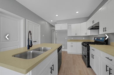 4631 Briscoe St, Houston, TX 77051 - photo 2