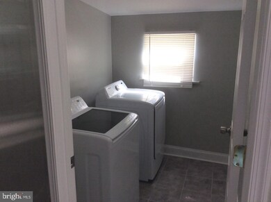 6709 Pine Ave, Dundalk, MD 21222 - photo 6