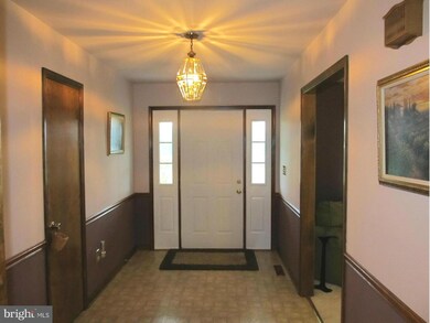 4839 Bushey Rd, Sykesville, MD 21784 - photo 5