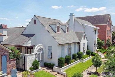 11427 Center Court Blvd, Baton Rouge, LA 70810 - photo 2