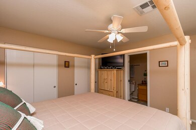 2504 N Mitchell St AZ-4