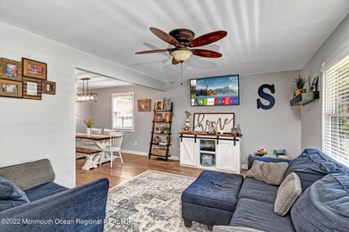 06-Living Room