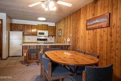 Dining Area & Kitchen