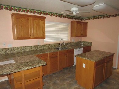 023-353523 Kitchen B
