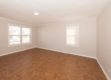 116 N Frolic Ave, Waukegan, IL 60085 - photo 4