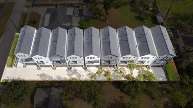 717 Janisch Rd unit H, Houston, TX 77018 - photo 7