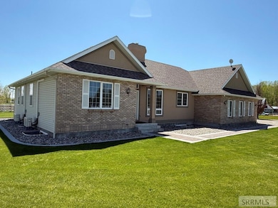 709 E 800 N, Firth, ID 83236 - photo 2