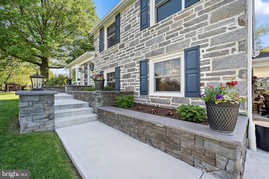 220 Canterbury Dr, Wallingford, PA 19086 - photo 4