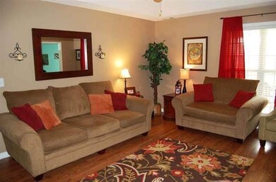 106 Romar Ct, Warner Robins, GA 31088 - photo 2