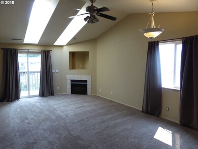 Living Room/Dining Room