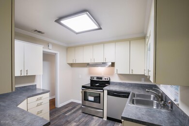 920 Arlingwood Ave, Jacksonville, FL 32211 - photo 7