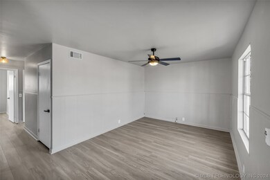 123 W Orleans Ave, Sapulpa, OK 74066 - photo 3