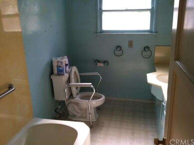 Main bathroom. Prior owner elderly, had disability