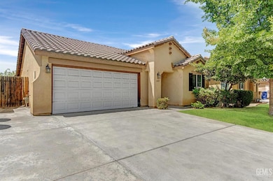 6329 Declaration Way, Bakersfield, CA 93313 - photo 3