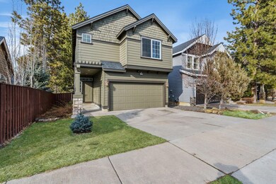 19544 Salmonberry Ct, Bend, OR 97702 - photo 2