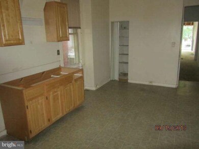 4112 Walrad St, Baltimore, MD 21229 - photo 6