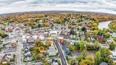 11 Capron St, Walden, NY 12586 - photo 4